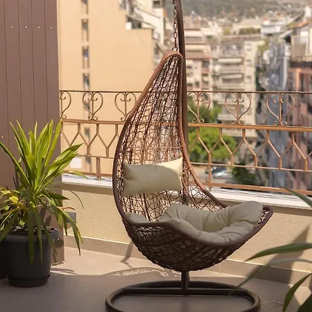 Aiora Urban Oasis - Sky Terrace, Jacuzzi & Bbq *