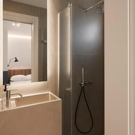 Aiora Urban Oasis - Sky Terrace, Jacuzzi & Bbq Appartement *