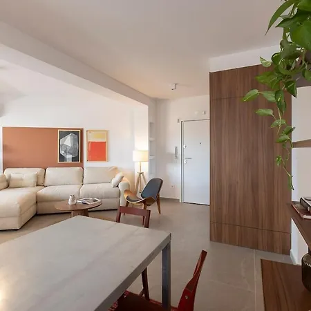 Aiora Urban Oasis - Sky Terrace, Jacuzzi & Bbq Appartement
