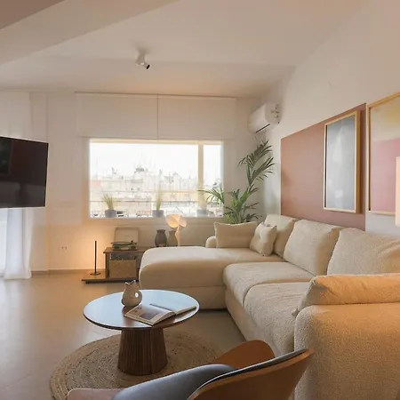Aiora Urban Oasis - Sky Terrace, Jacuzzi & Bbq Appartement Thessalonique